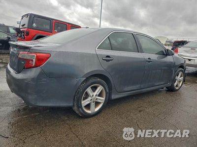 Trzecie zdjęcie samochodu z tyłu: 2012 TOYOTA CAMRY BASE VIN:4T1BF1FK7CU139556 - miniatura