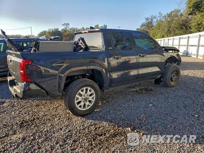 Trzecie zdjęcie samochodu z tyłu: 2025 TOYOTA TACOMA DOUBLE CAB VIN:3TYKB5FN1ST025061 - miniatura