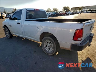 Drugie zdjęcie samochodu z przodu: 2017 RAM 1500 ST VIN:3C6JR6DG5HG671957 - miniatura