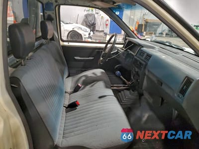 Zdjęcie 10 z 12 samochodu: 1993 NISSAN TRUCK SHORT WHEELBASE VIN:1N6SD11S4PC326540 - miniatura