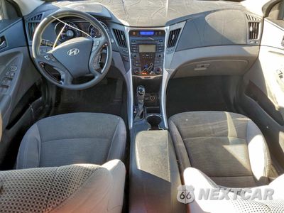 Zdjęcie 8 z 12 samochodu: 2013 HYUNDAI SONATA GLS VIN:5NPEB4AC5DH538380 - miniatura
