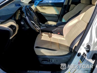 Zdjęcie 7 z 15 samochodu: 2017 LEXUS NX 200T BASE VIN:JTJBARBZ1H2138391 - miniatura