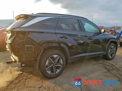 Trzecie zdjęcie samochodu z tyłu: 2025 HYUNDAI TUCSON SEL VIN:5NMJBCDE7SH490980 - miniatura