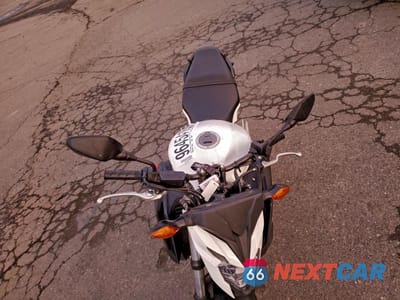 Piąte zdjęcie samochodu w środku: 2018 HONDA CB650 FA VIN:MLHRC755XJ5000004 - miniatura