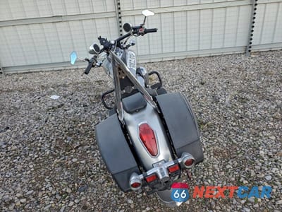 Czwarte zdjęcie samochodu z boku: 2014 HONDA VT1300 CT VIN:JH2SC6684EK400002 - miniatura