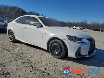 Czwarte zdjęcie samochodu z boku: 2017 LEXUS IS 200T VIN:JTHBA1D20H5057612 - miniatura