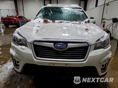 Piąte zdjęcie samochodu w środku: 2020 SUBARU FORESTER PREMIUM VIN:JF2SKAGC6LH418675 - miniatura