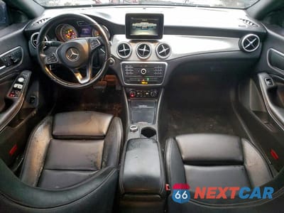 Zdjęcie 8 z 11 samochodu: 2016 MERCEDES-BENZ CLA 250 VIN:WDDSJ4EB4GN292424 - miniatura