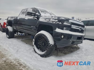 Czwarte zdjęcie samochodu z boku: 2016 CHEVROLET SILVERADO K2500 HEAVY DUTY LTZ VIN:1GC1KWE85GF251006 - miniatura