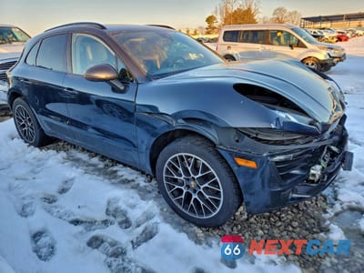 Czwarte zdjęcie samochodu z boku: 2017 PORSCHE MACAN S VIN:WP1AB2A54HLB18484 - miniatura