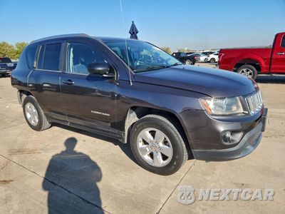 Czwarte zdjęcie samochodu z boku: 2014 JEEP COMPASS SPORT VIN:1C4NJCBA1ED882192 - miniatura