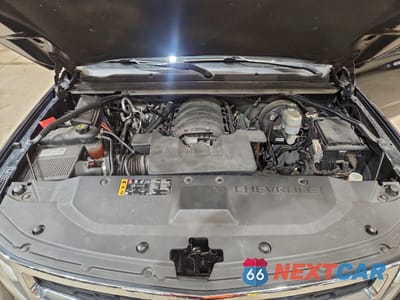 Zdjęcie 12 z 13 samochodu: 2019 CHEVROLET SUBURBAN K1500 LT VIN:1GNSKHKC4KR376926 - miniatura