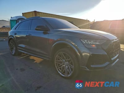 Czwarte zdjęcie samochodu z boku: 2022 AUDI RS Q8 VIN:WU1ARBF16ND025851 - miniatura