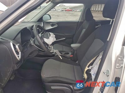 Zdjęcie 7 z 13 samochodu: 2023 KIA SOUL LX VIN:KNDJ23AU9P7215606 - miniatura