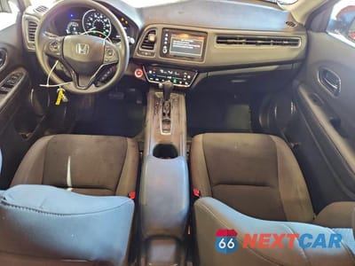 Zdjęcie 8 z 12 samochodu: 2019 HONDA HR-V EX VIN:3CZRU6H59KM729882 - miniatura