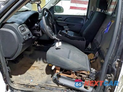 Zdjęcie 7 z 14 samochodu: 2013 CHEVROLET TAHOE POLICE VIN:1GNLC2E02DR331762 - miniatura
