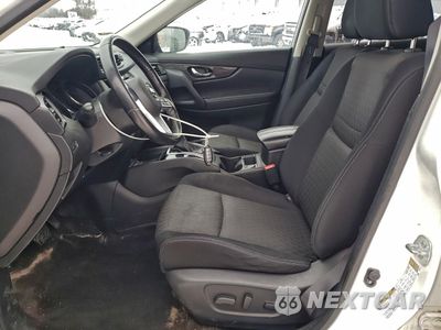 Zdjęcie 7 z 16 samochodu: 2017 NISSAN ROGUE S VIN:JN8AT2MV4HW010914 - miniatura