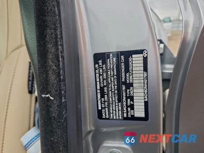 Zdjęcie 12 z 13 samochodu: 2017 INFINITY QX30 VIN:SJKCH5CR4HA017657 - miniatura