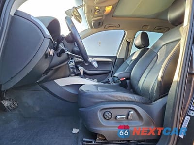 Zdjęcie 7 z 12 samochodu: 2016 AUDI Q5 PREMIUM VIN:WA1C2AFP6GA048103 - miniatura