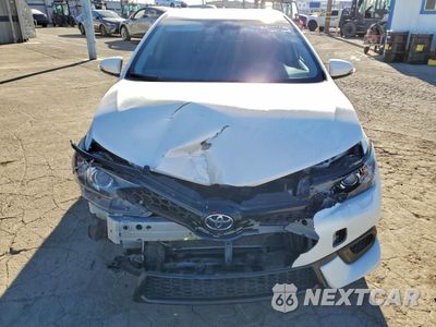 Piąte zdjęcie samochodu w środku: 2017 TOYOTA COROLLA IM VIN:JTNKARJE3HJ526449 - miniatura