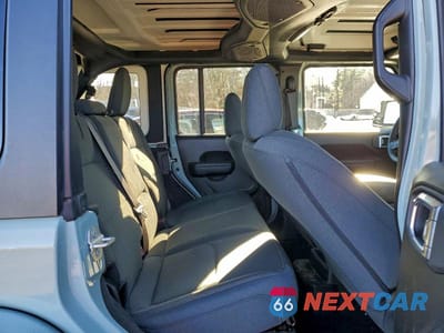 Zdjęcie 11 z 12 samochodu: 2024 JEEP WRANGLER 4XE VIN:1C4RJXN60RW202938 - miniatura