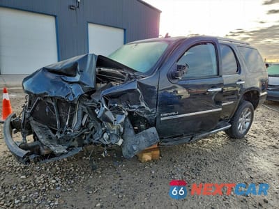 2013 GMC YUKON DENALI 1GKS2EEF3DR311781 - główne zdjęcie licytacji z USA - miniatura