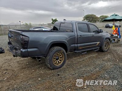 Trzecie zdjęcie samochodu z tyłu: 2020 TOYOTA TACOMA DOUBLE CAB VIN:3TMDZ5BN5LM094276 - miniatura