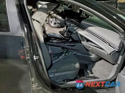 Zdjęcie 13 z 14 samochodu: 2023 HYUNDAI ELANTRA SEL VIN:KMHLS4AG7PU518535 - miniatura