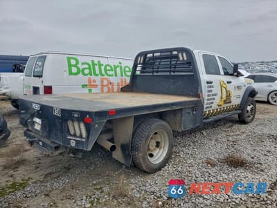 Trzecie zdjęcie samochodu z tyłu: 2020 RAM 4500 FLATBED TRUCK VIN:3C7WRLEL1LG310536 - miniatura