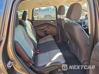 Zdjęcie 10 z 12 samochodu: 2016 FORD ESCAPE SE VIN:1FMCU9GX0GUA55555 - miniatura