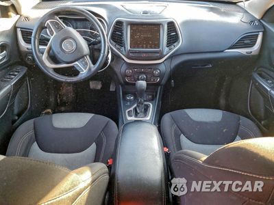 Zdjęcie 8 z 13 samochodu: 2014 JEEP CHEROKEE LATITUDE VIN:1C4PJMCSXEW317532 - miniatura