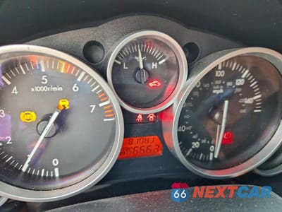 Zdjęcie 9 z 12 samochodu: 2006 MAZDA MX-5 MIATA VIN:JM1NC25F760110686 - miniatura