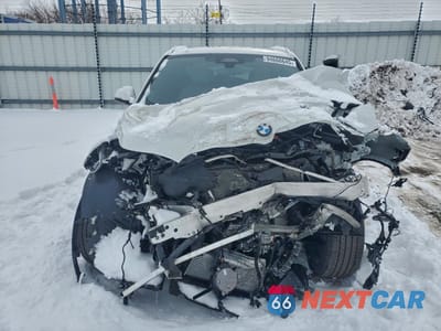 Piąte zdjęcie samochodu w środku: 2025 BMW X1 XDRIVE28I VIN:WBX73EF05S5156540 - miniatura