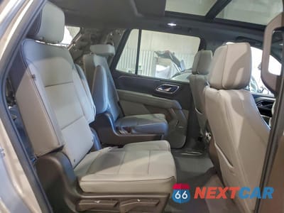 Zdjęcie 10 z 16 samochodu: 2022 GMC YUKON SLT VIN:1GKS1BKD3NR312080 - miniatura