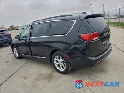 Drugie zdjęcie samochodu z przodu: 2017 CHRYSLER PACIFICA TOURING L VIN:2C4RC1BG2HR820855 - miniatura