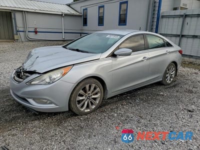 2013 HYUNDAI SONATA SE 5NPEC4AC7DH790564 - główne zdjęcie licytacji z USA - miniatura