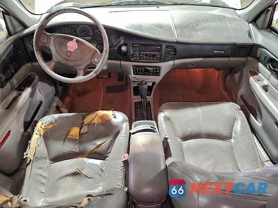 Zdjęcie 8 z 12 samochodu: 2000 BUICK REGAL LS VIN:2G4WB55K4Y1230468 - miniatura