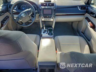 Zdjęcie 8 z 13 samochodu: 2012 TOYOTA CAMRY BASE VIN:4T4BF1FKXCR217141 - miniatura