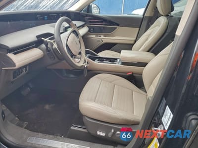 Zdjęcie 7 z 14 samochodu: 2025 LINCOLN NAUTILUS RESERVE VIN:5LMPJ8KA9SJ891704 - miniatura