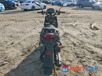 Czwarte zdjęcie samochodu z boku: 2019 YAMAHA YW50 F VIN:RKRSA43A5KA126250 - miniatura