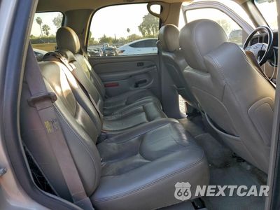 Zdjęcie 11 z 14 samochodu: 2004 CHEVROLET TAHOE C1500 VIN:1GNEC13T04J304204 - miniatura