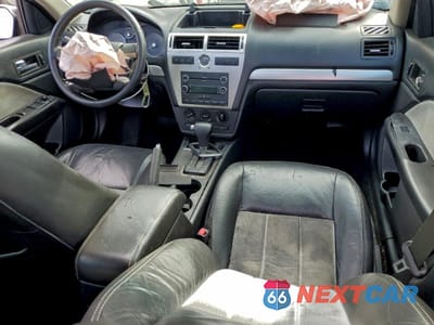 Zdjęcie 8 z 14 samochodu: 2008 MERCURY MILAN VIN:3MEHM07Z08R651652 - miniatura