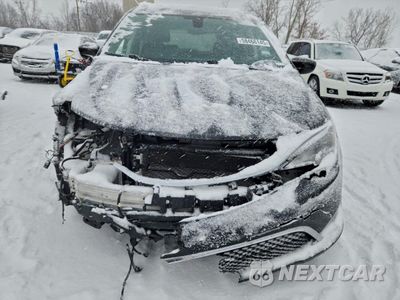 Piąte zdjęcie samochodu w środku: 2018 CHRYSLER PACIFICA TOURING L VIN:2C4RC1BG0JR227517 - miniatura