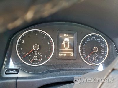 Zdjęcie 9 z 15 samochodu: 2017 VOLKSWAGEN TIGUAN S VIN:WVGBV7AX8HK020829 - miniatura