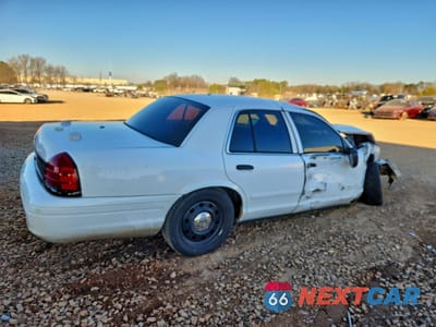 Trzecie zdjęcie samochodu z tyłu: 2008 FORD CROWN VICTORIA POLICE INTERCEPTOR VIN:2FAFP71V98X153939 - miniatura