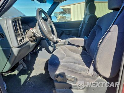 Zdjęcie 7 z 12 samochodu: 2001 GMC NEW SIERRA C1500 VIN:2GTEC19T811234554 - miniatura
