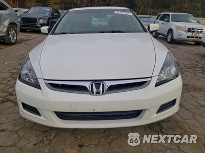 Piąte zdjęcie samochodu w środku: 2006 HONDA ACCORD EX VIN:1HGCM56896A016942 - miniatura