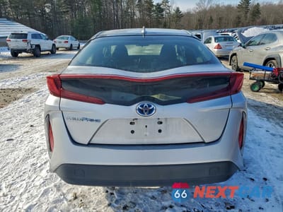 Zdjęcie 6 z 12 samochodu: 2017 TOYOTA PRIUS PRIME VIN:JTDKARFP8H3053506 - miniatura
