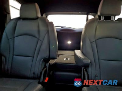 Zdjęcie 10 z 12 samochodu: 2024 BUICK ENCLAVE PREMIUM VIN:5GAEVBKW4RJ127377 - miniatura