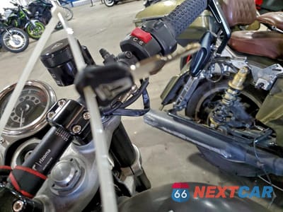 Zdjęcie 8 z 10 samochodu: 2022 TRIUMPH MOTORCYCLE SPEED TWIN VIN:SMTD54HF9NTAY5093 - miniatura